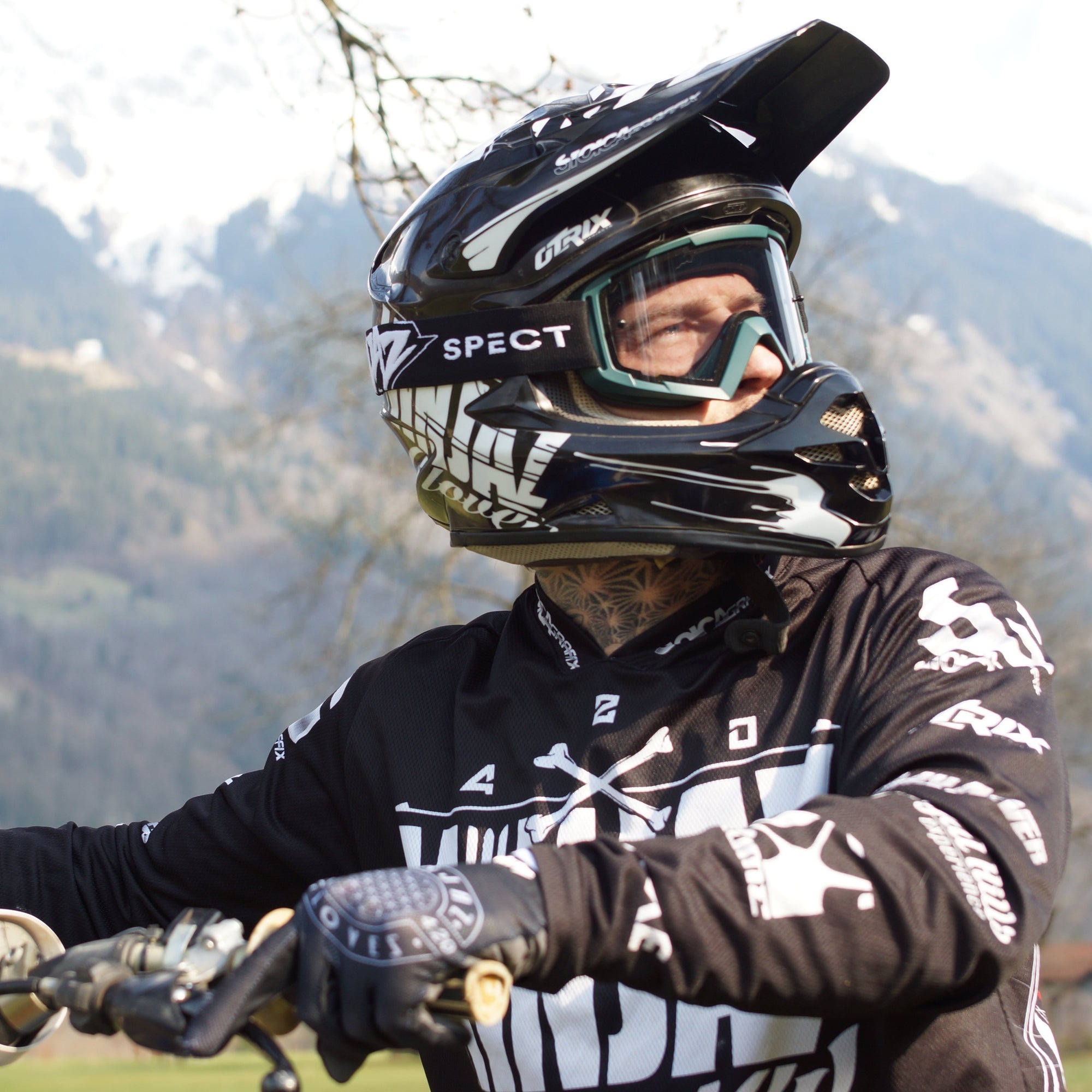 ゲームキャラクター 2B GOGGLES OFFver. ゲームキャラクター 2B GOGGLES OFFver. FORM-ISM 2B YoRHa No.2